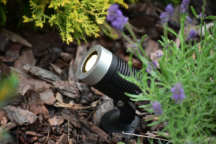 Zahradní LED reflektor z kolekce Lightpro pro realizační firmy 