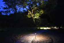 Osvětlení stromu a cest v zahradě 12V zahradní osvětlení 