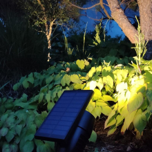Solární zahradní reflektor dekorativní osvětlení 