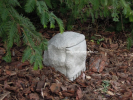 Venkovní zásuvky v imitaci kamene lze použít k napájení venkovního osvětlení 
